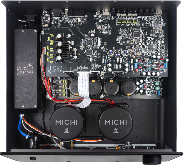 Michi Prestige P430 van binnen met dubbele ringkerntrafo's en DAC-print
